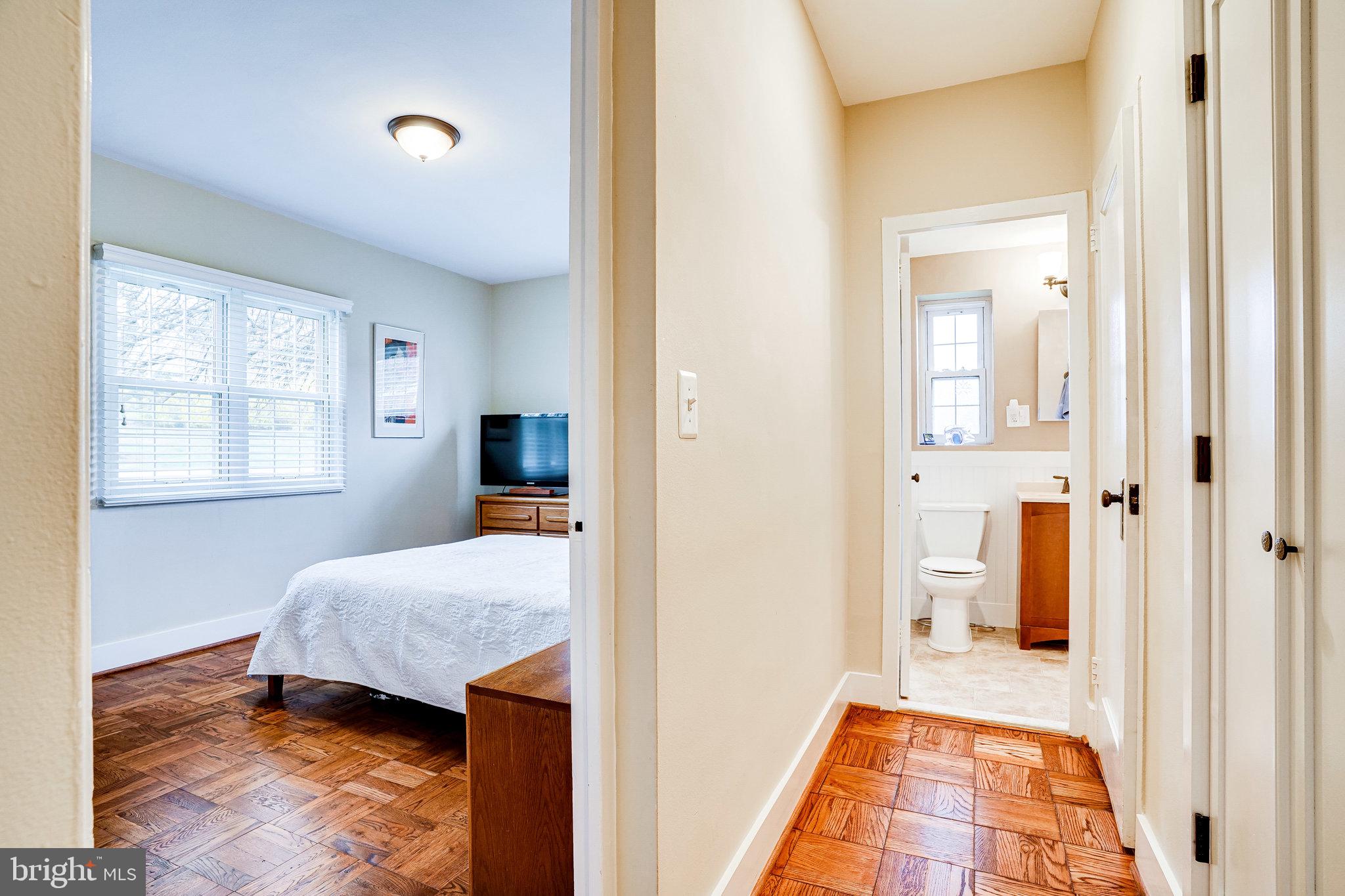 3312 Gunston Road Alexandria, VA 22302 - Photo 27 of 43 Hall view of bedroom and bathroom