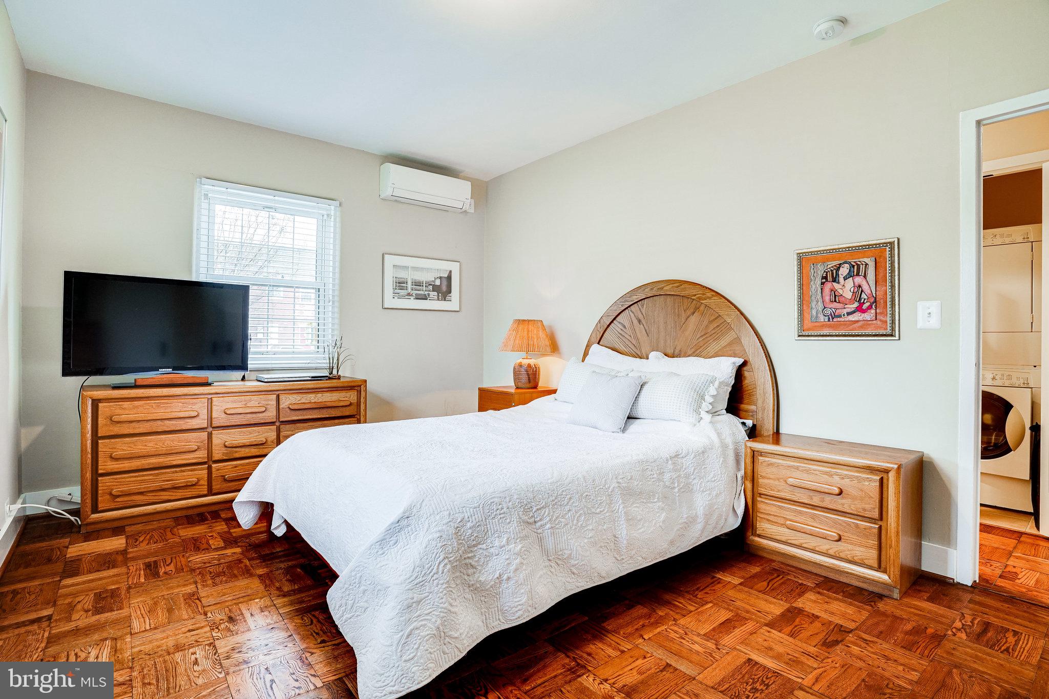 3312 Gunston Road Alexandria, VA 22302 - Photo 29 of 43 Bedroom easily fits queen or king size beds.