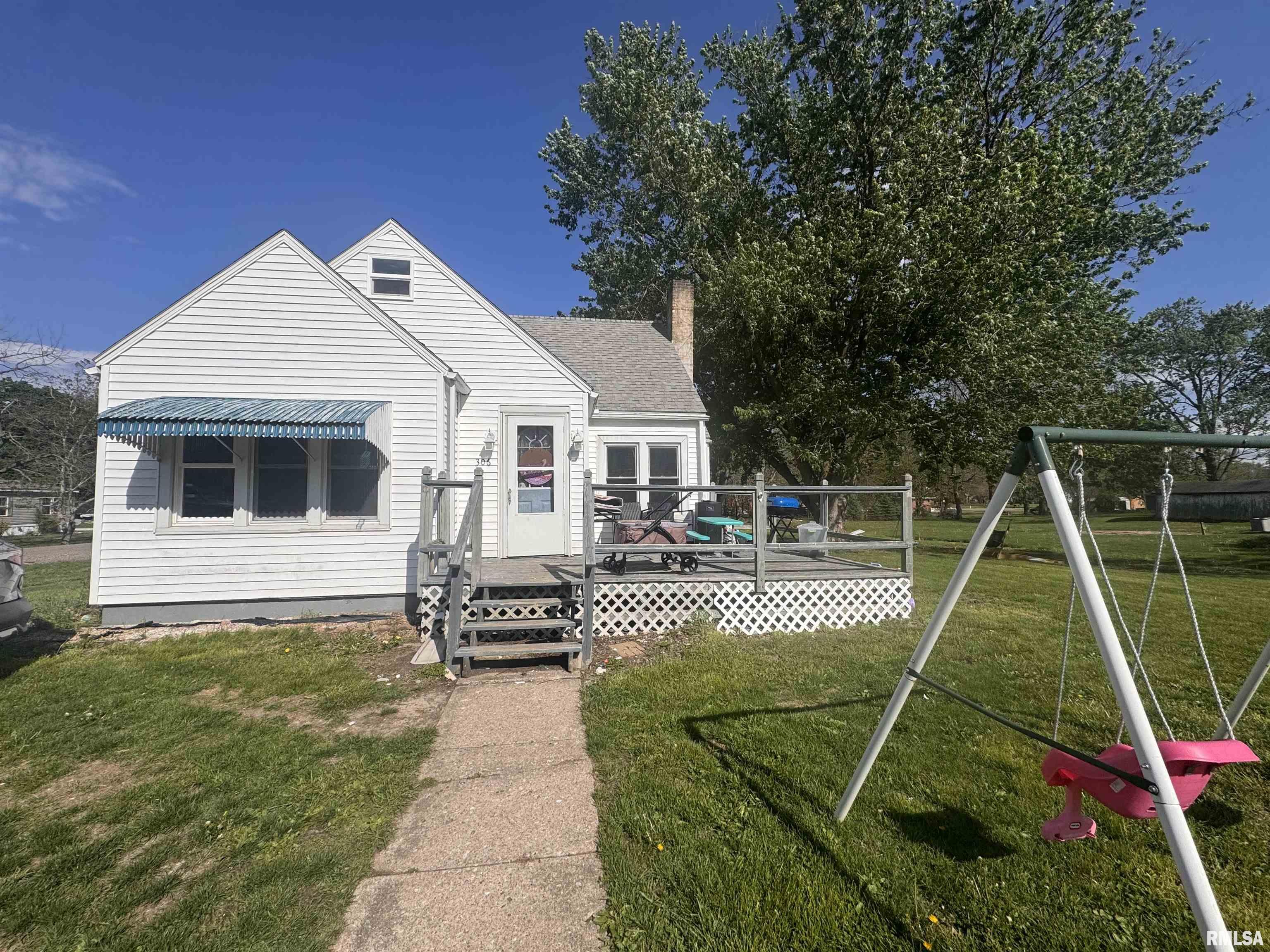 306 East Green Street Augusta, IL 62311 - Photo 1 of 2