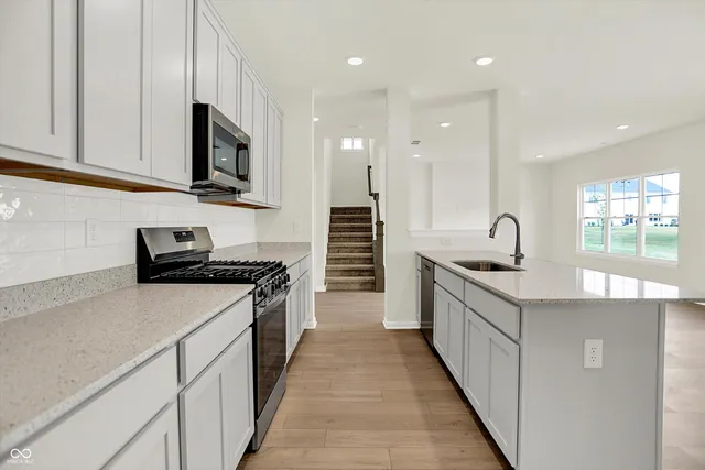 $470,000 | 2697 Bo Street West, Plainfield, IN 46168