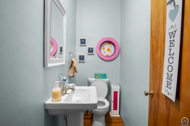 $245,000 | 2801 Main Street, Vassar, KS 66543