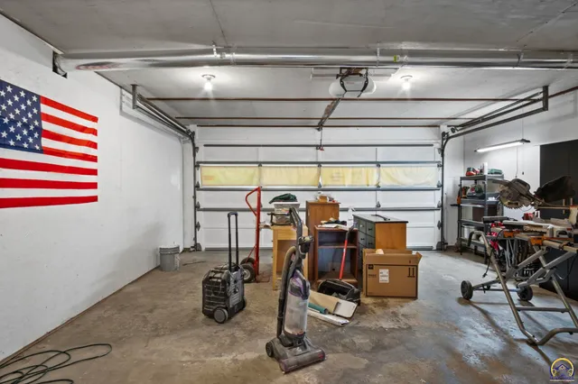 $245,000 | 2801 Main Street, Vassar, KS 66543