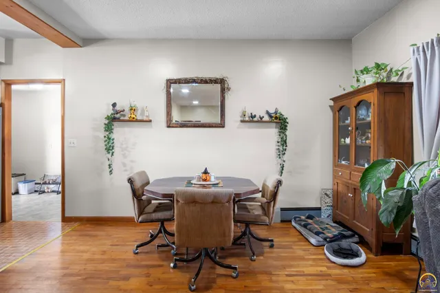 $245,000 | 2801 Main Street, Vassar, KS 66543