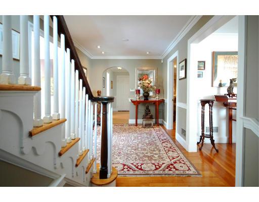 79 Baxter Road Brookline, MA 02445 - Photo 7 of 13