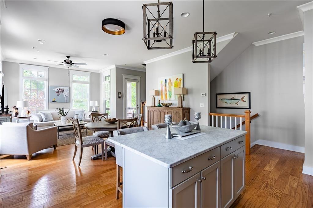 1014 Braeburn Lane Decatur, GA 30030 - Photo 12 of 45 Gallery Image 12