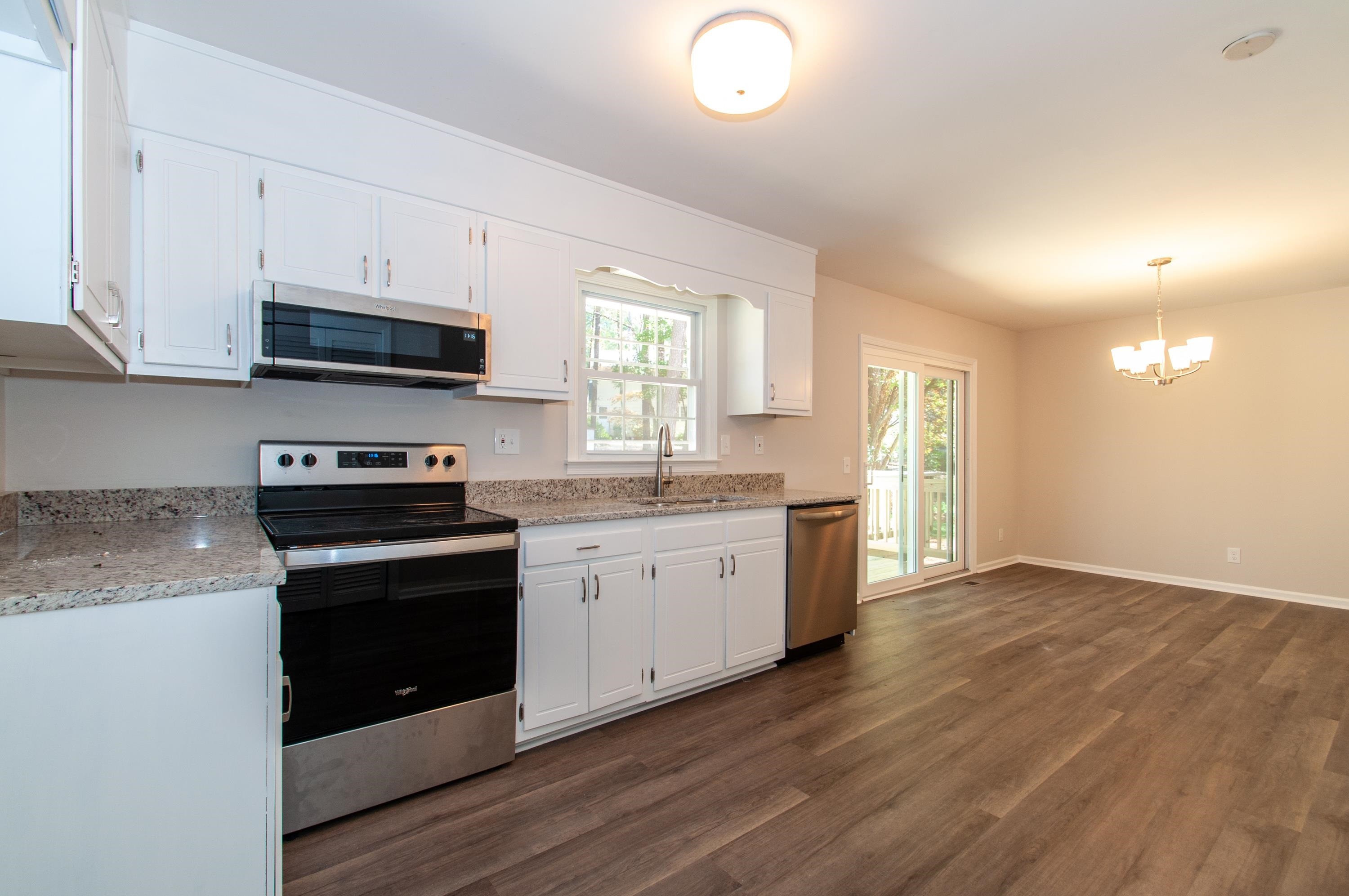 5813 Caledonia Street Raleigh, NC 27609 - Photo 19 of 50 Kitchen-Dining