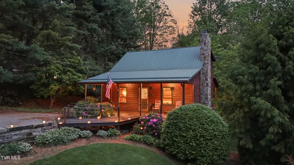 $475,000 | 538 Burbank Road, Roan Mountain, TN 37687