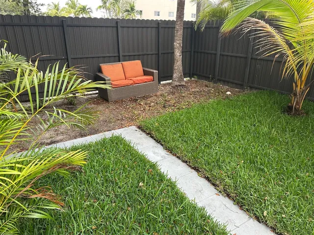 $2,200 | 36 Northeast 64th Terrace, Unit A, Miami, FL 33138