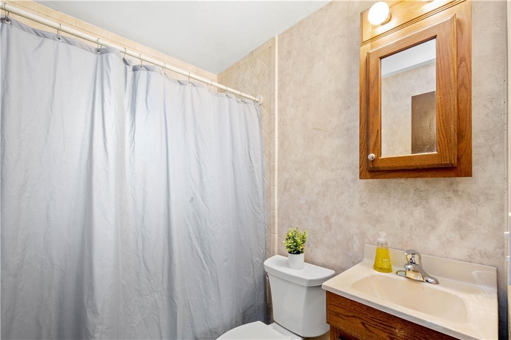 4073 Brighton Road Pittsburgh, PA 15212 - Photo 10 of 25 Gallery Image 10