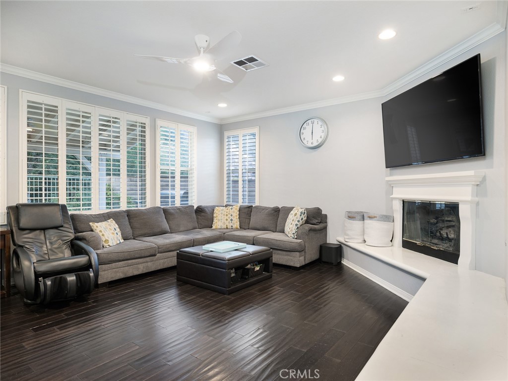 25701 Chestnut Way Stevenson Ranch, CA 91381 - Photo 25 of 63