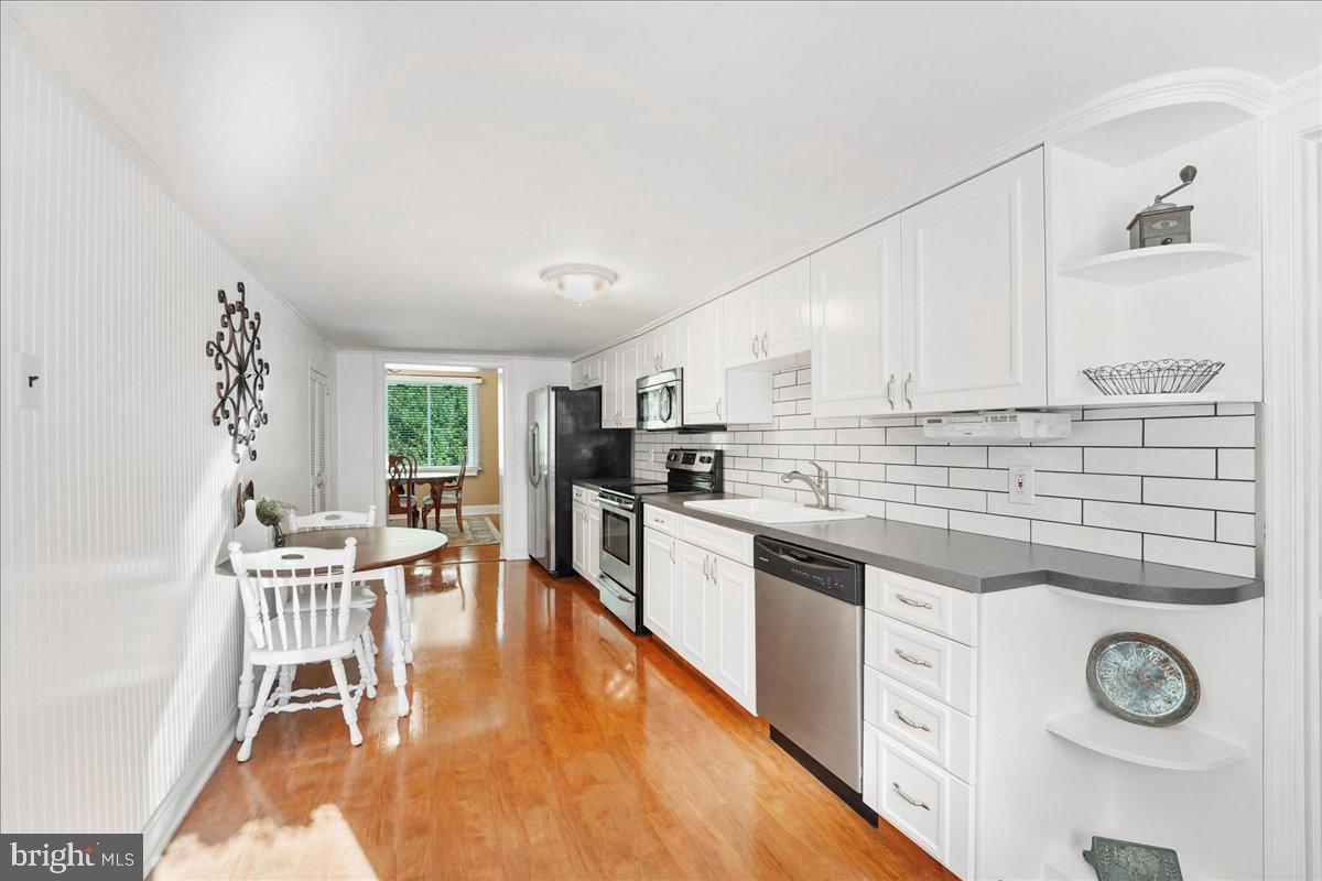 109 Waterville Road Wallingford, PA 19086 - Photo 12 of 48