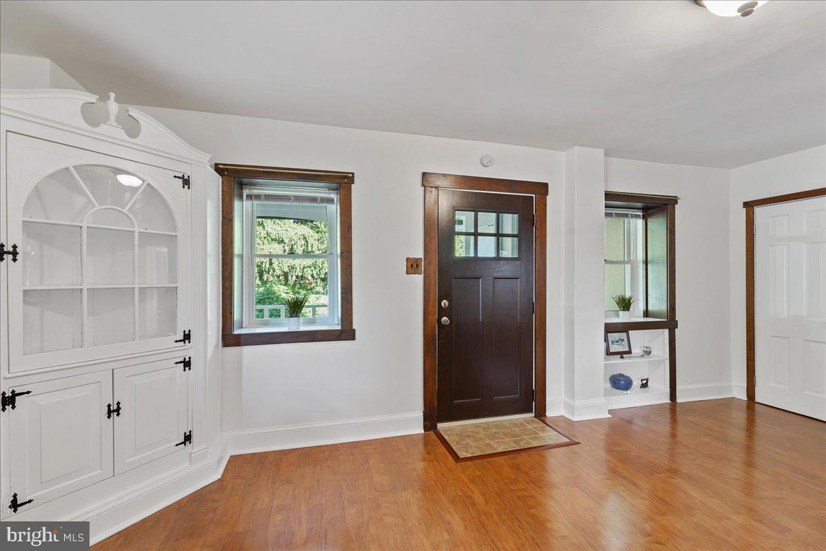 109 Waterville Road Wallingford, PA 19086 - Photo 17 of 48