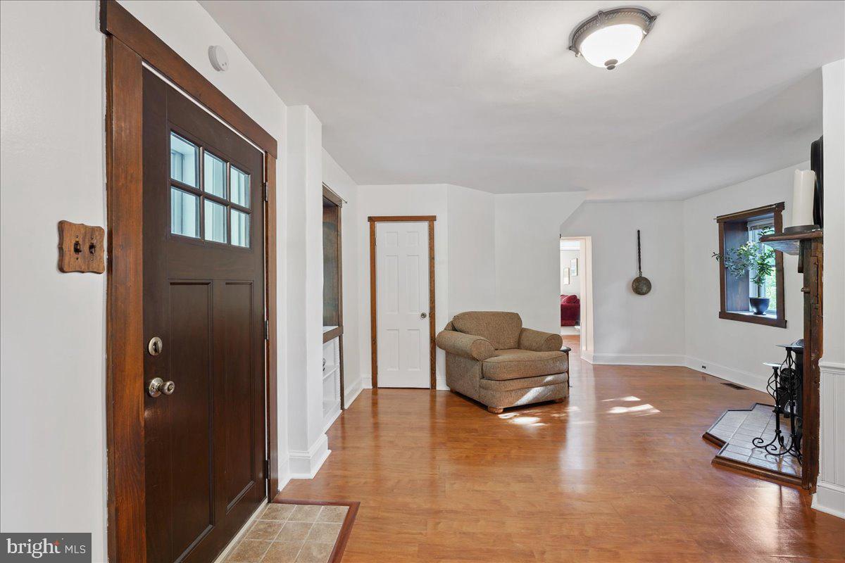 109 Waterville Road Wallingford, PA 19086 - Photo 18 of 48