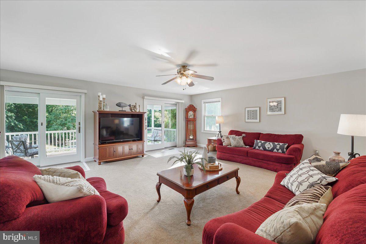 109 Waterville Road Wallingford, PA 19086 - Photo 8 of 48