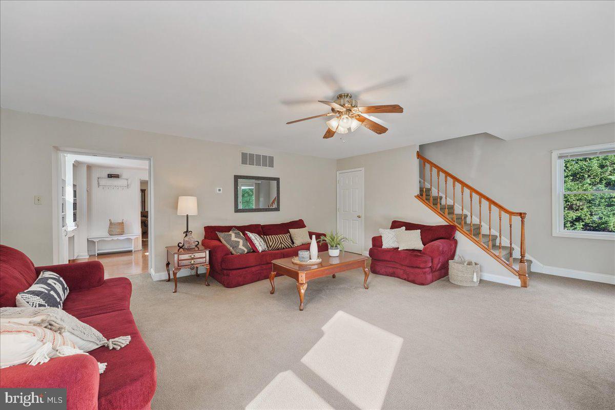 109 Waterville Road Wallingford, PA 19086 - Photo 10 of 48