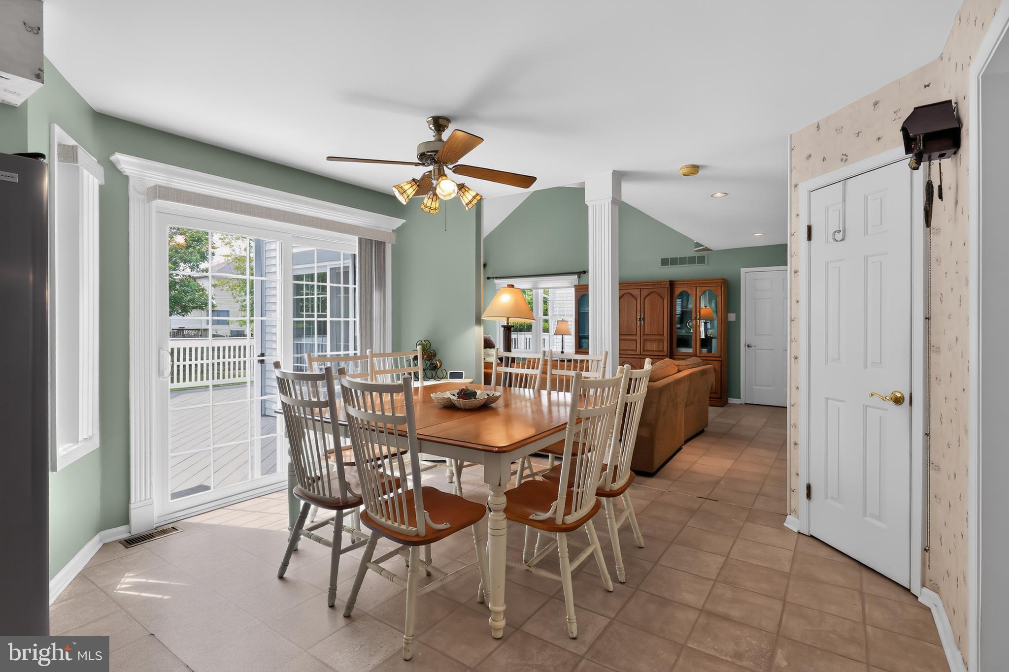 2 Talon Court Sewell, NJ 08080 - Photo 10 of 52 Eat-In Kitchen