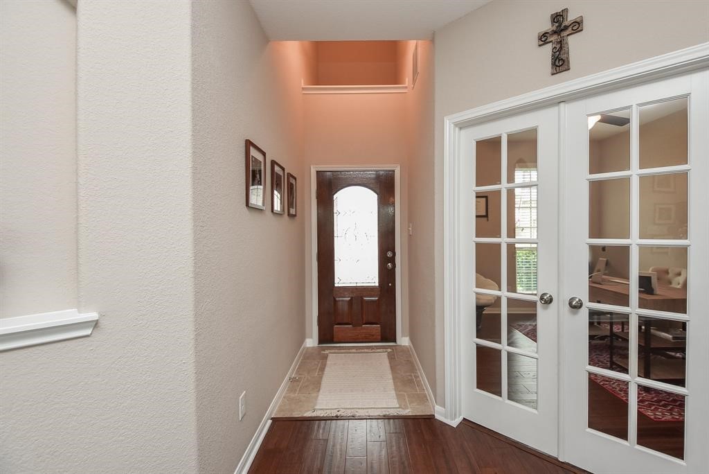 7002 Edwanna Lane Spring, TX 77389 - Photo 3 of 17