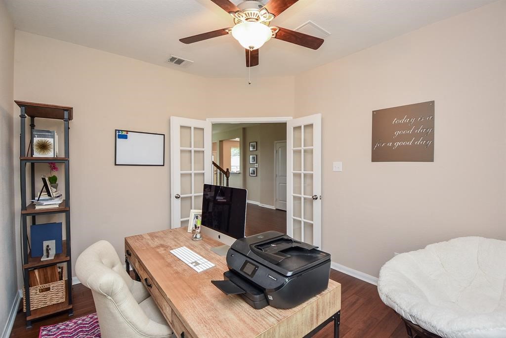 7002 Edwanna Lane Spring, TX 77389 - Photo 4 of 17