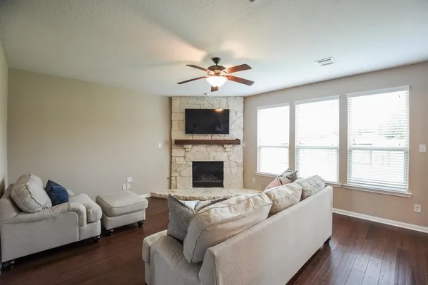 $385,000 | 7002 Edwanna Lane, Spring, TX 77389