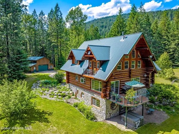 $1,795,000 | 1198 Mountain View Drive, Sandpoint, ID 83864