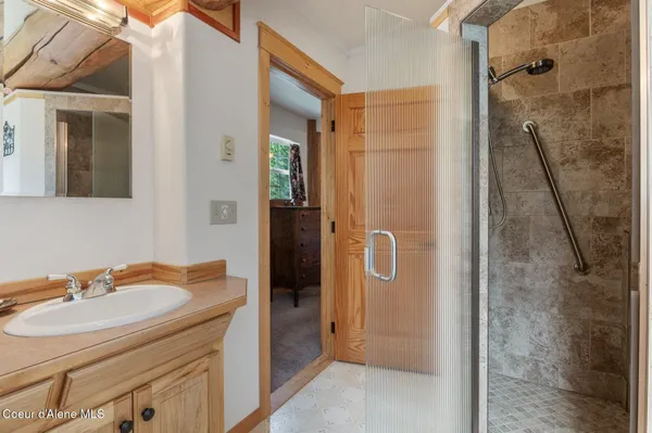 $1,795,000 | 1198 Mountain View Drive, Sandpoint, ID 83864