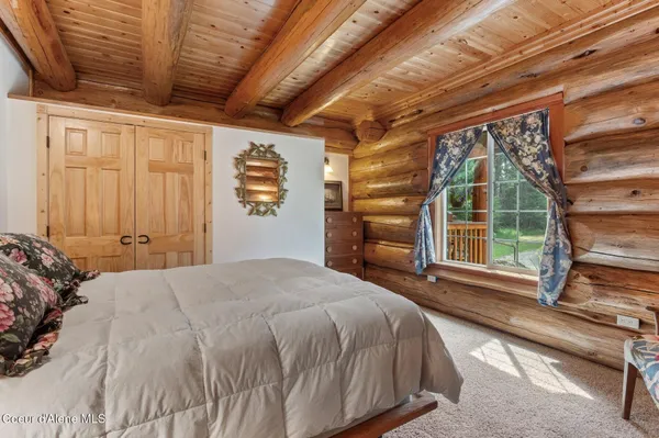 $1,795,000 | 1198 Mountain View Drive, Sandpoint, ID 83864