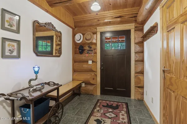 $1,795,000 | 1198 Mountain View Drive, Sandpoint, ID 83864