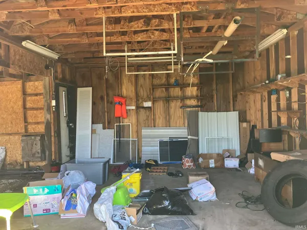 $121,500 | 306 East Main Street, Redkey, IN 47373