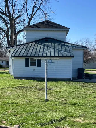 $121,500 | 306 East Main Street, Redkey, IN 47373