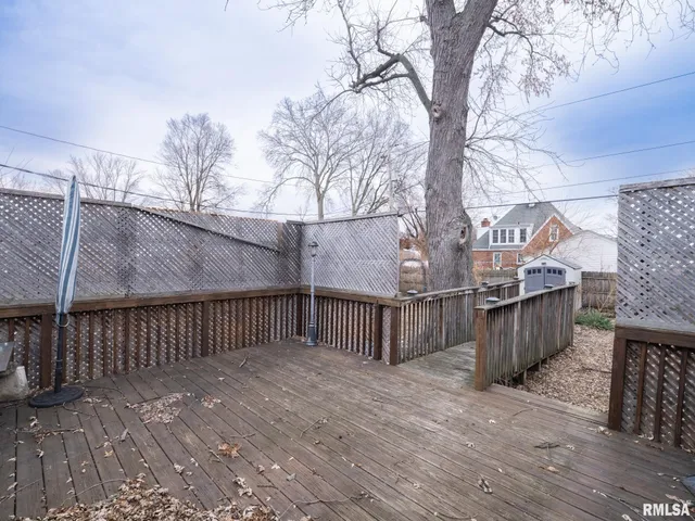 $74,900 | 1010 Black Street, Pekin, IL 61554