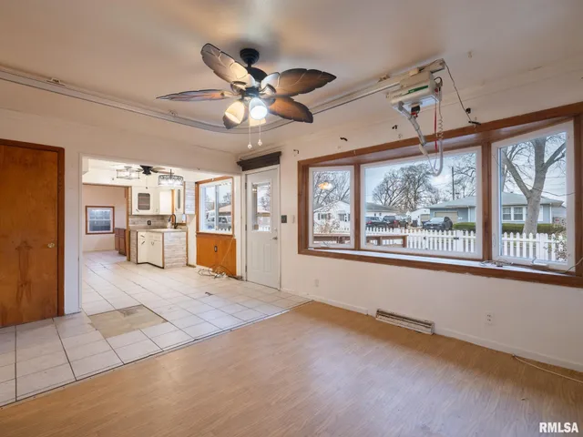 $74,900 | 1010 Black Street, Pekin, IL 61554