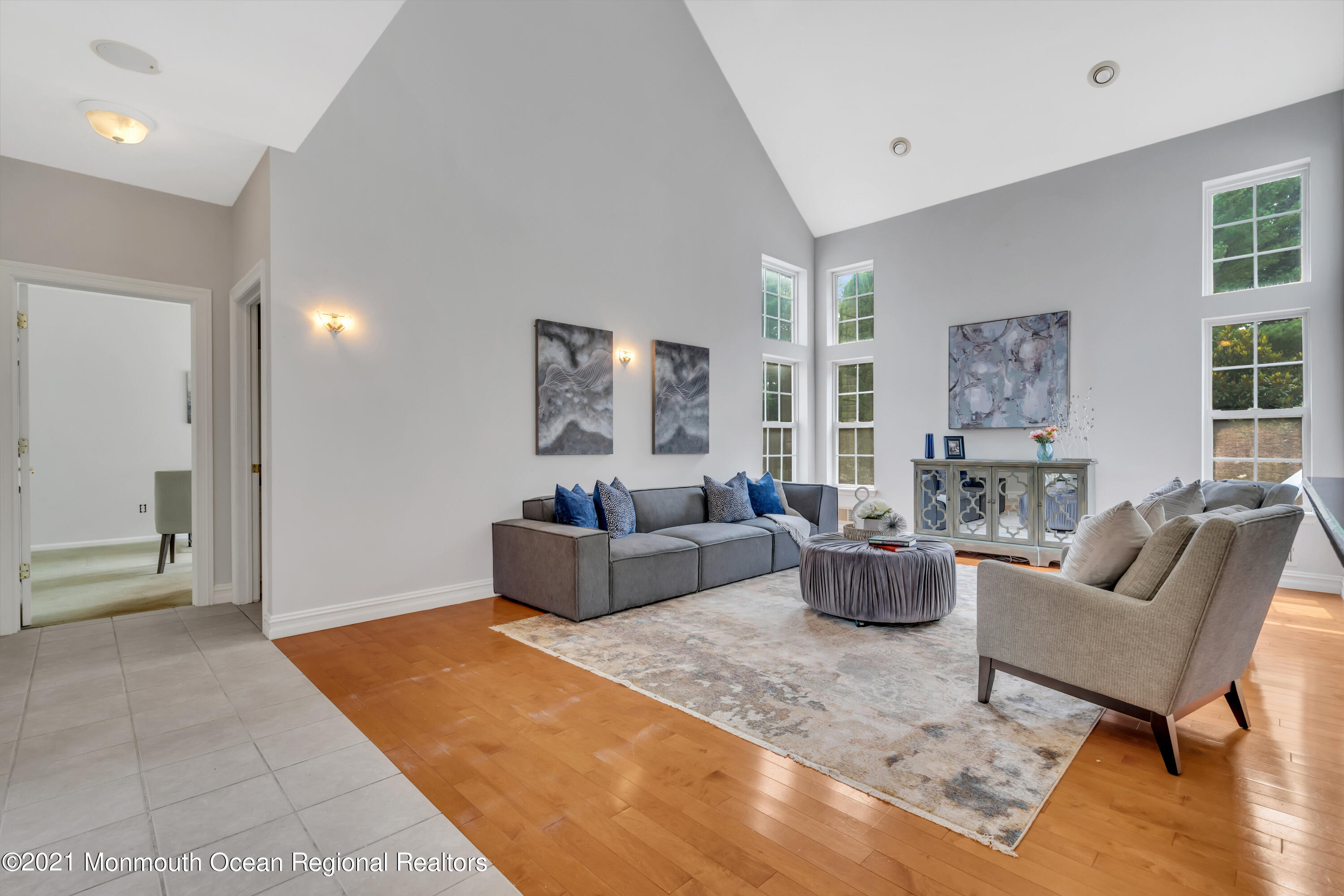 20 Highland Drive Jackson, NJ 08527 - Photo 13 of 62 a living room with furniture and a couch
