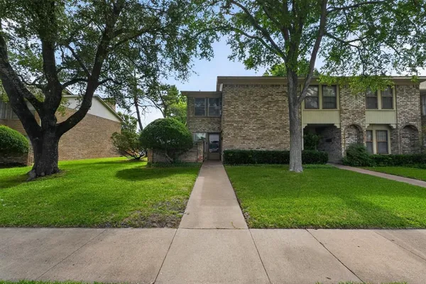 $207,500 | 717 Towne House Lane, Richardson, TX 75081