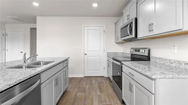 $361,890 | 3006 Middle Creek Lane, Greensboro, NC 27405
