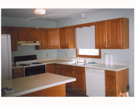 32 Pound Road Westerly, RI 02891 - Photo 3 of 9 Kitchen.