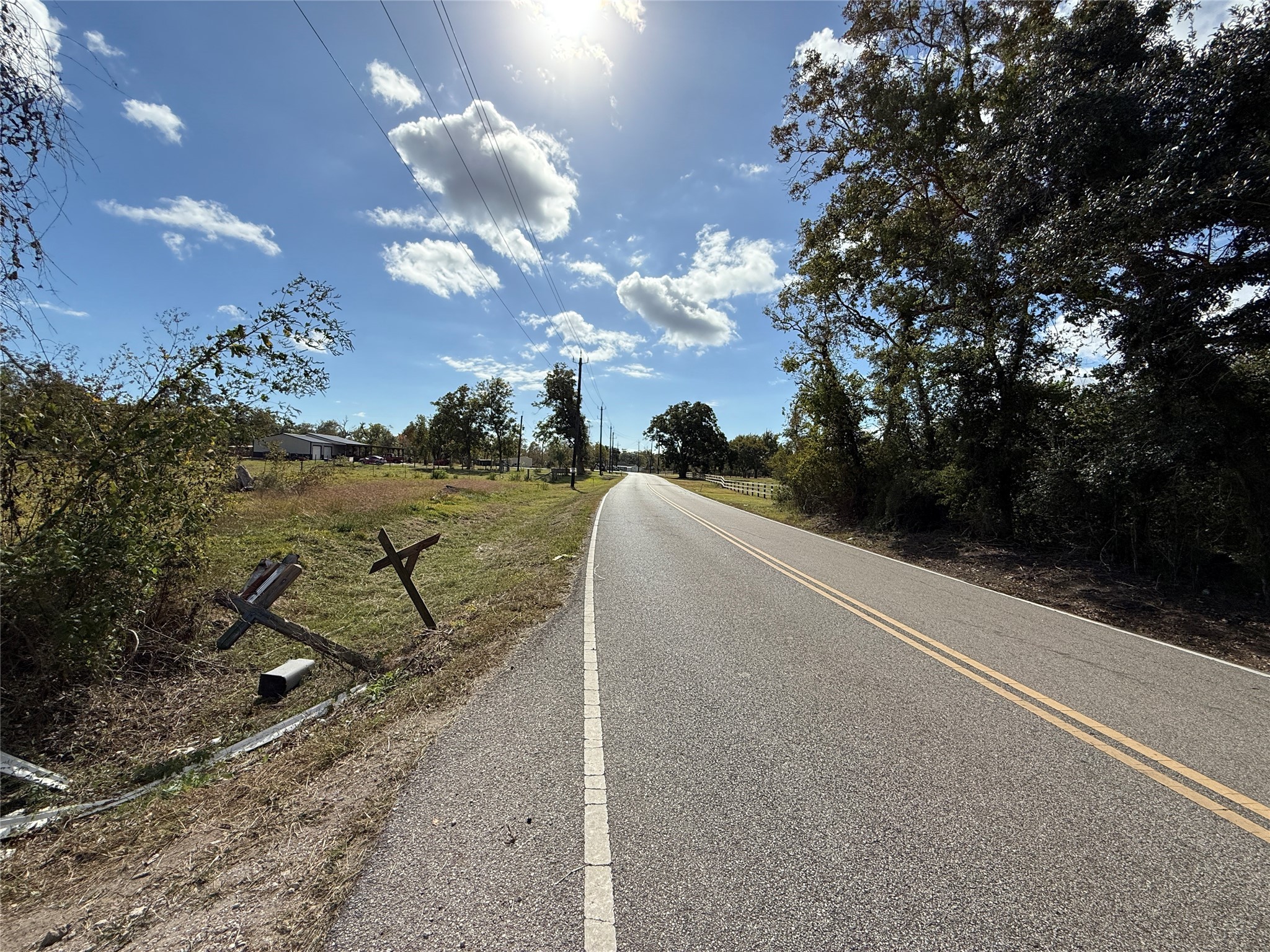 2442 Brazos River Road Freeport, TX 77541 - Photo 6 of 11 a view of a terrace