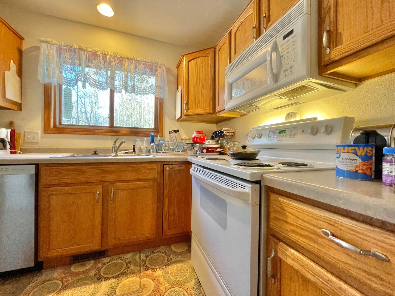 2560 Snyder Loop Woodruff, WI 54568 - Photo 3 of 8 Gallery Image 3