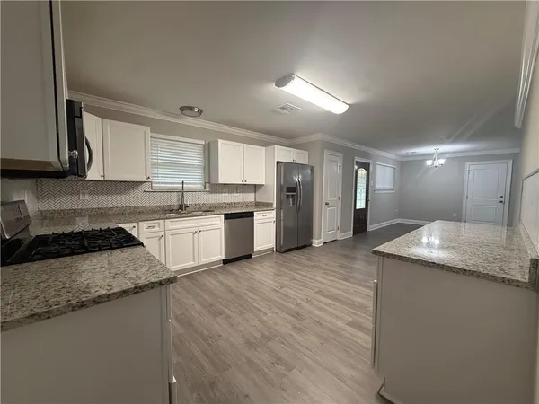 $2,000 | 226 Monsanto Avenue, Luling, LA 70070