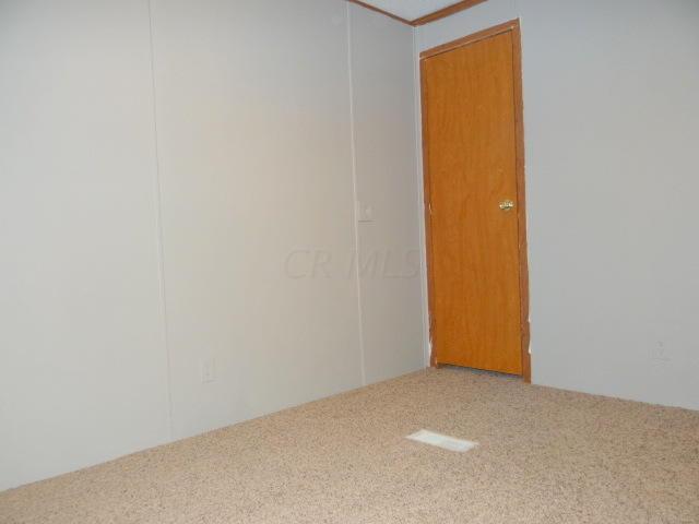 3976 York Road Southwest Pataskala, OH 43062 - Photo 21 of 32