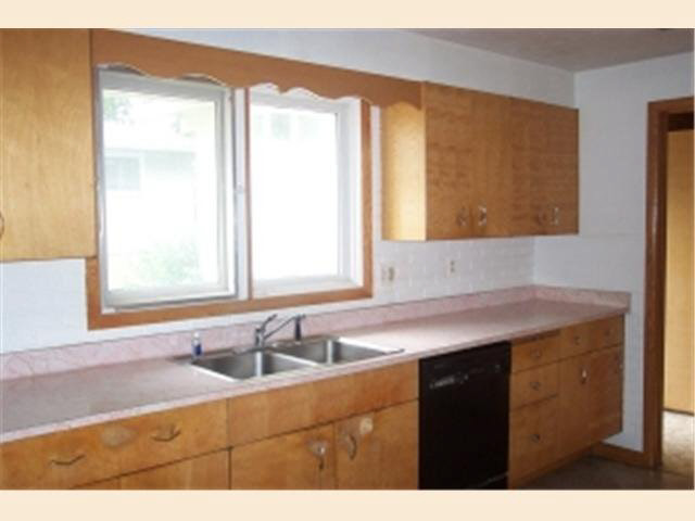 3521 20th Avenue Northwest Rochester, MN 55901 - Photo 2 of 18