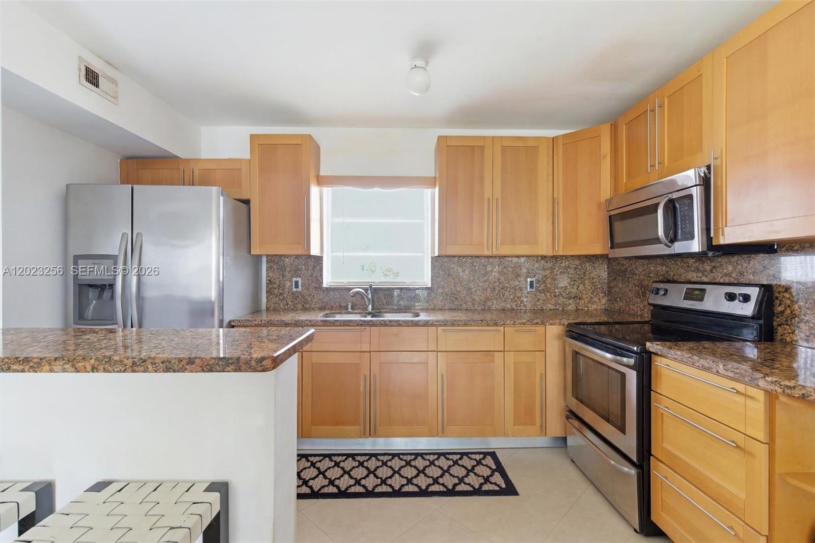7680 Southwest 82nd Street, Unit H121 Miami, FL 33143 - Photo 6 of 32