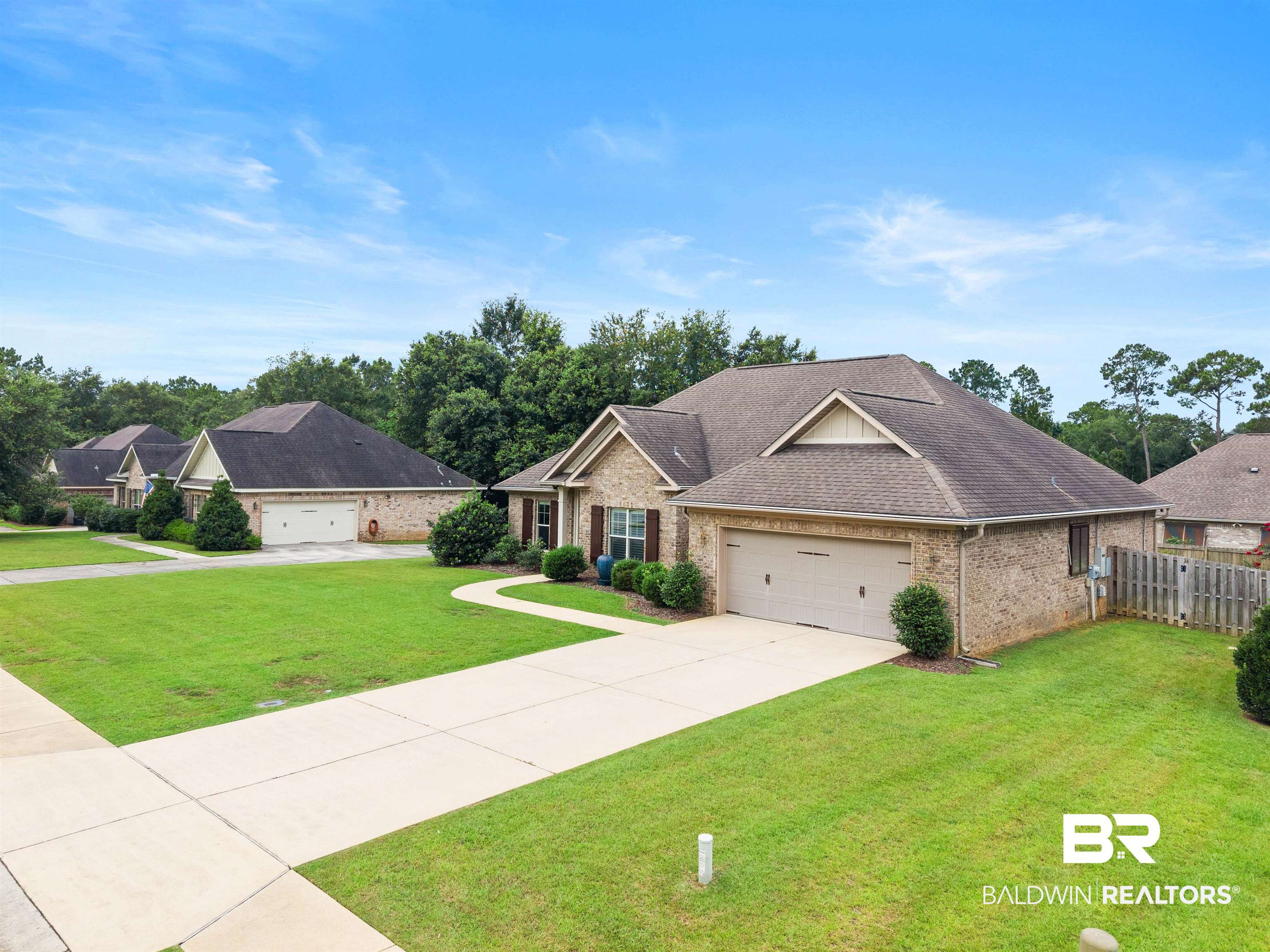 19687 Bunker Loop Fairhope, AL 36532 - Photo 4 of 76 Gallery Image 4