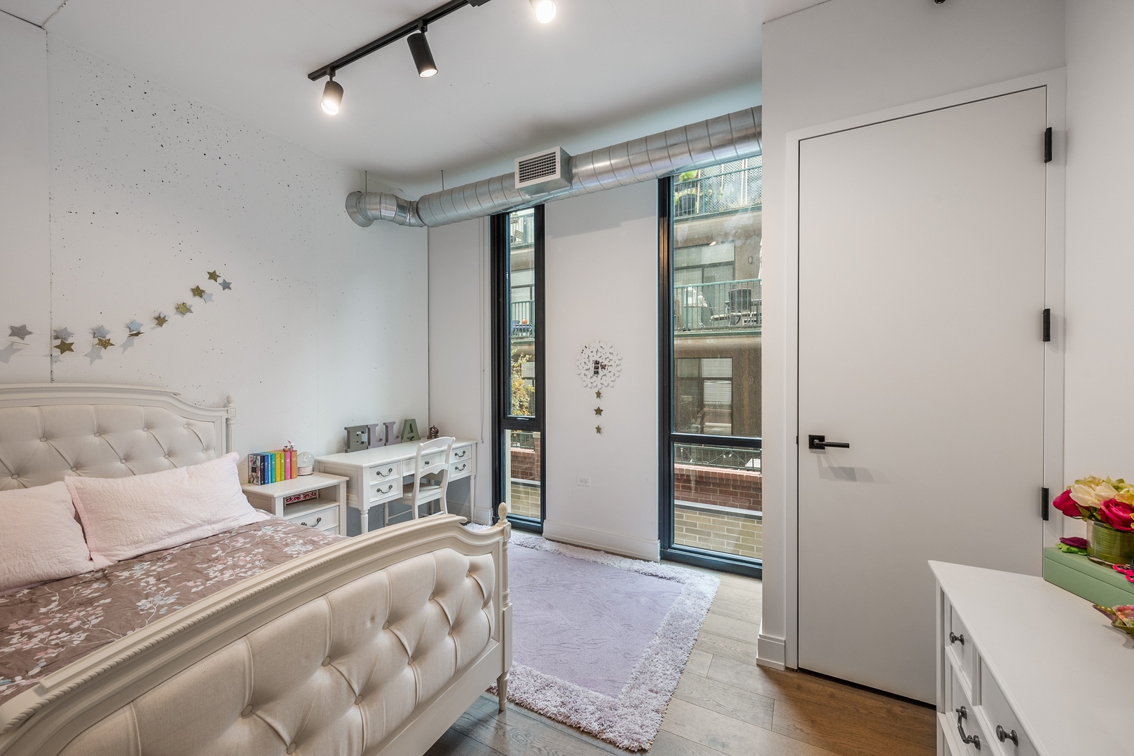 111 South Peoria Street, Unit 201 Chicago, IL 60607 - Photo 12 of 21