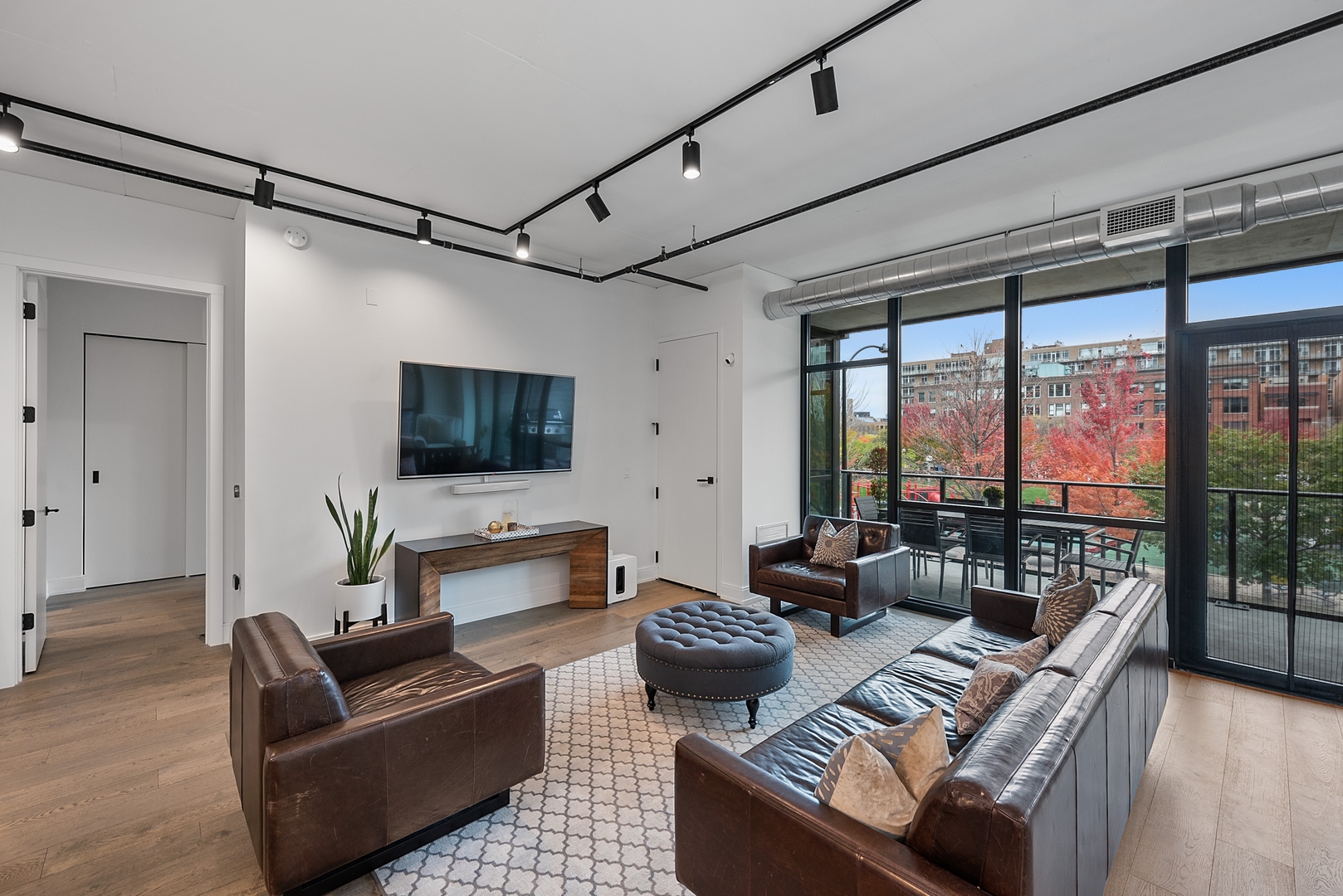 111 South Peoria Street, Unit 201 Chicago, IL 60607 - Photo 4 of 21