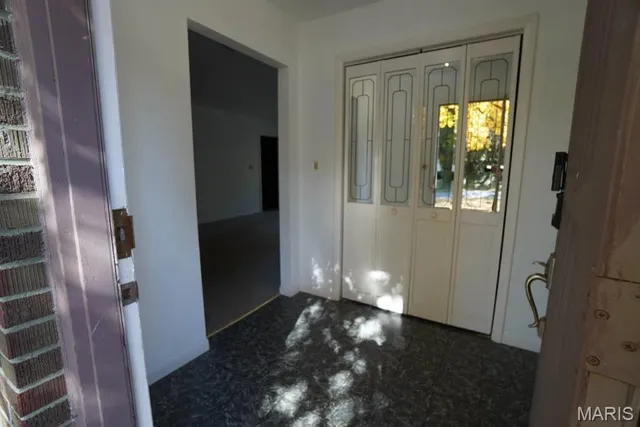 $300,000 | 114 Barnett Drive, Edwardsville, IL 62025