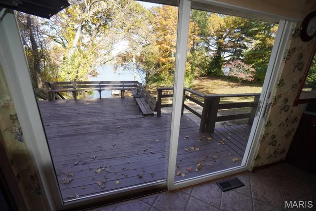 $300,000 | 114 Barnett Drive, Edwardsville, IL 62025