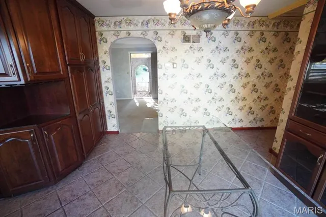 $300,000 | 114 Barnett Drive, Edwardsville, IL 62025