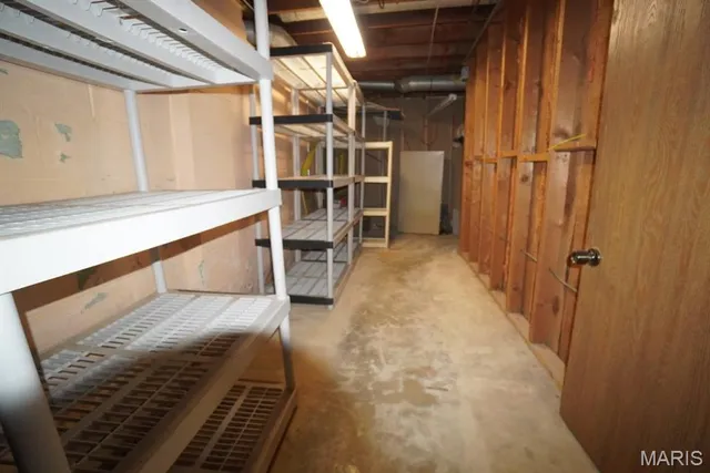 $300,000 | 114 Barnett Drive, Edwardsville, IL 62025