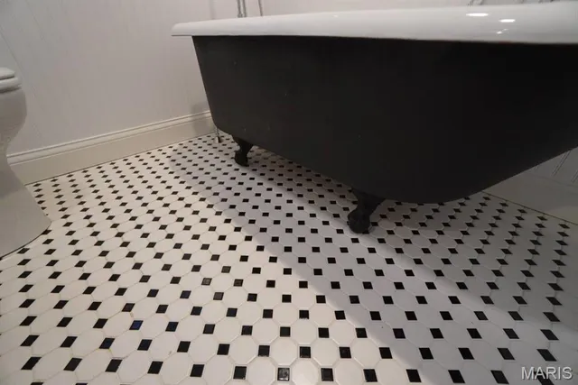 $300,000 | 114 Barnett Drive, Edwardsville, IL 62025