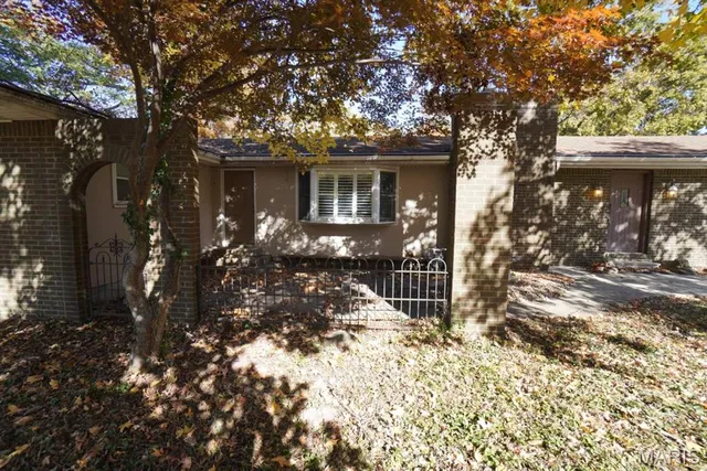 $300,000 | 114 Barnett Drive, Edwardsville, IL 62025